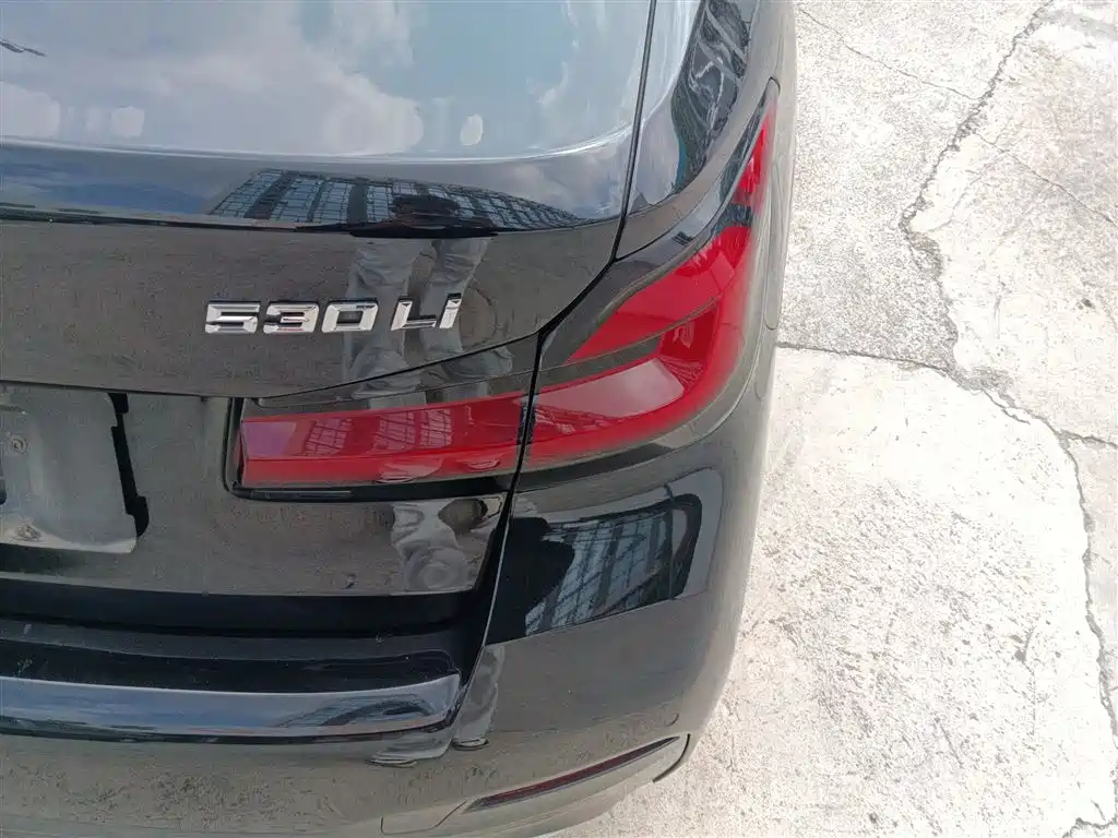 BMW 5 Series 2021 Facelift 530Li Leading M Sport Package фото 24