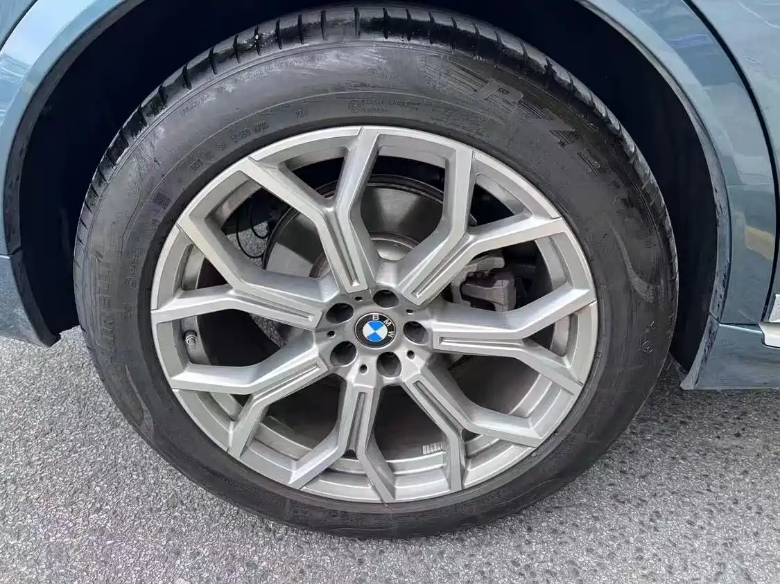 BMW X7 2023 xDrive40i Exclusive Luxury Package фото 5