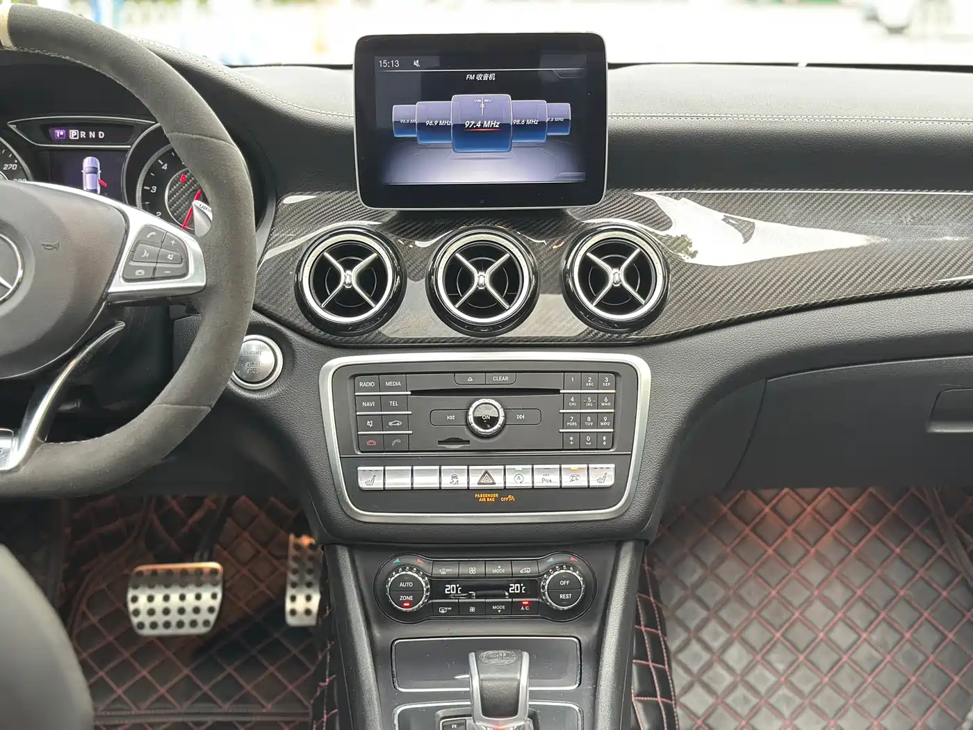 Mercedes-Benz CLA AMG 2017 Facelift AMG CLA 45 4MATIC фото 35