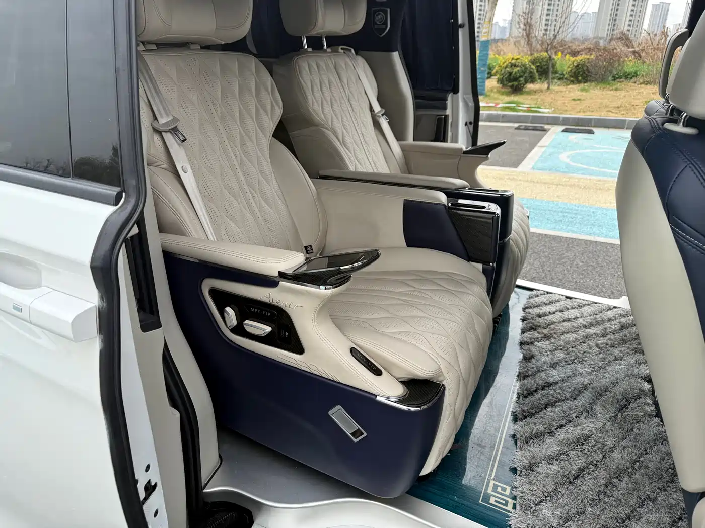 Buick GL8 2020 Model ES Landglory 653T Comfort фото 11