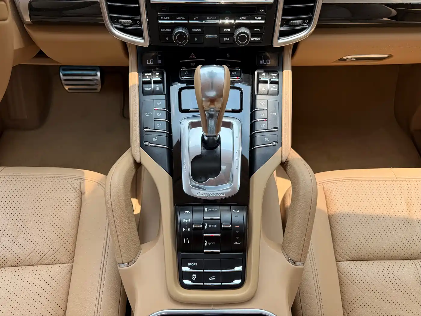 Porsche Cayenne 2011 Cayenne 3.0T фото 19