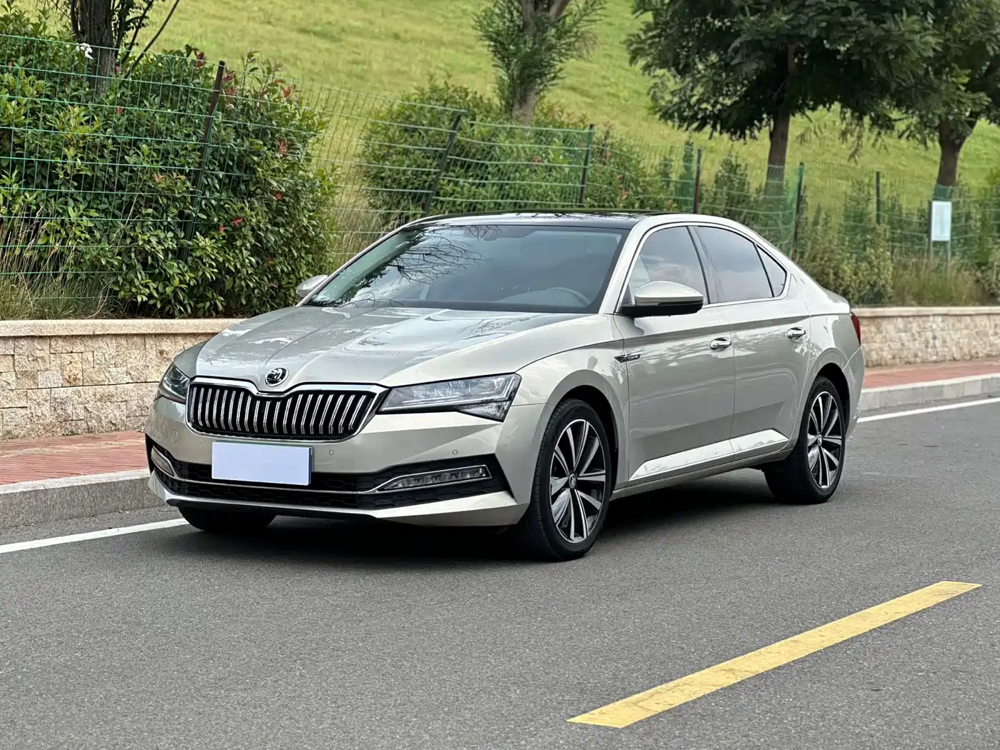 Škoda Superb 2022 TSI280 DSG Premium Edition