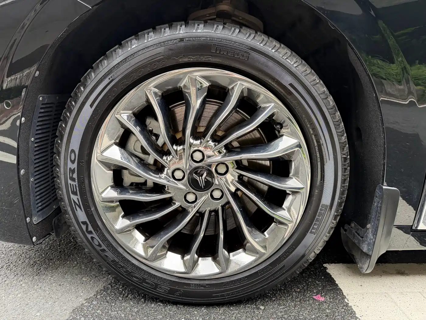Voyah Auto Voyah Dreamer 2022 Low-carbon Dream+Smart Package фото 5