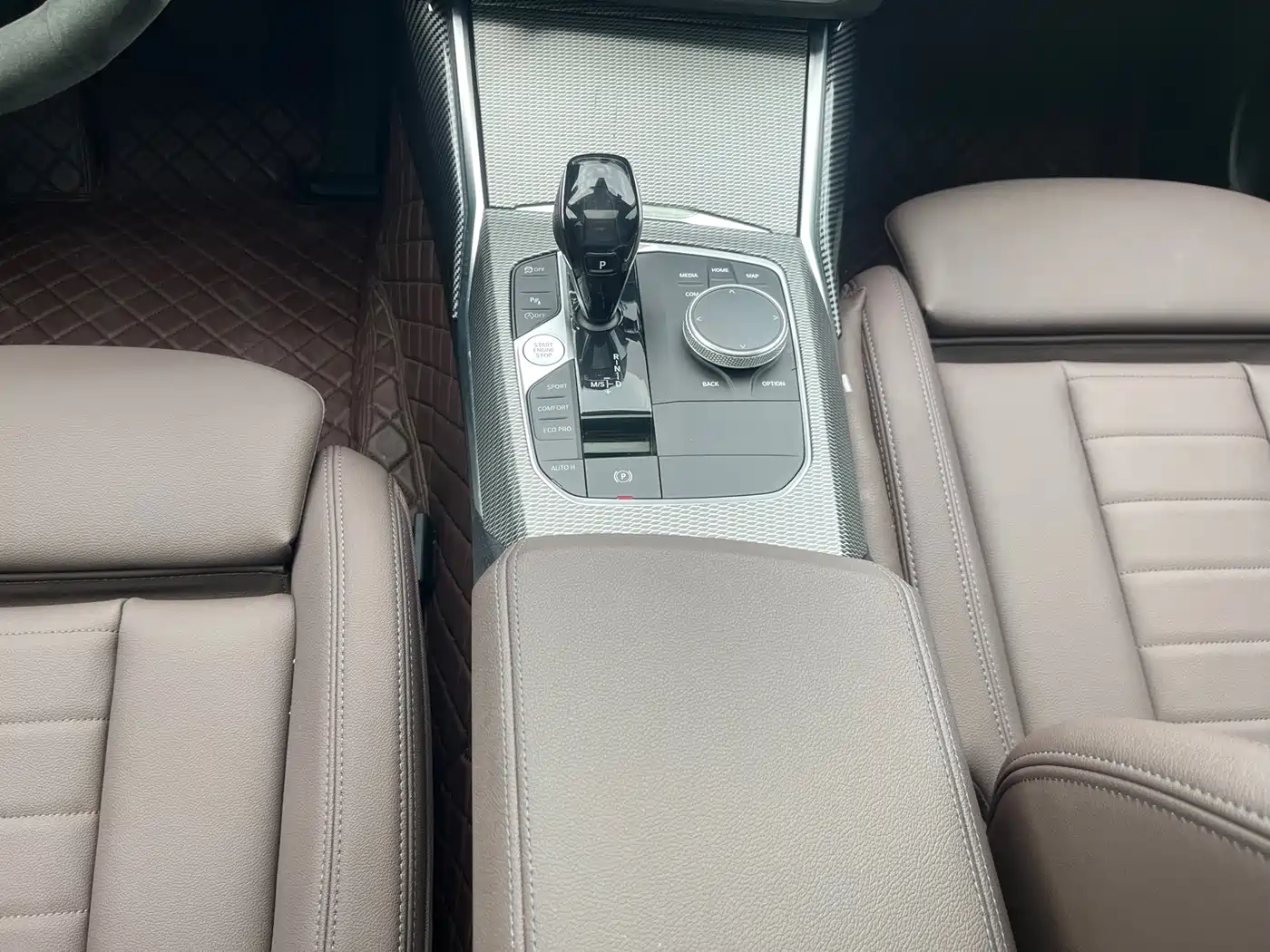 BMW 3 Series 2021 Facelift 325Li M Sport Package фото 16