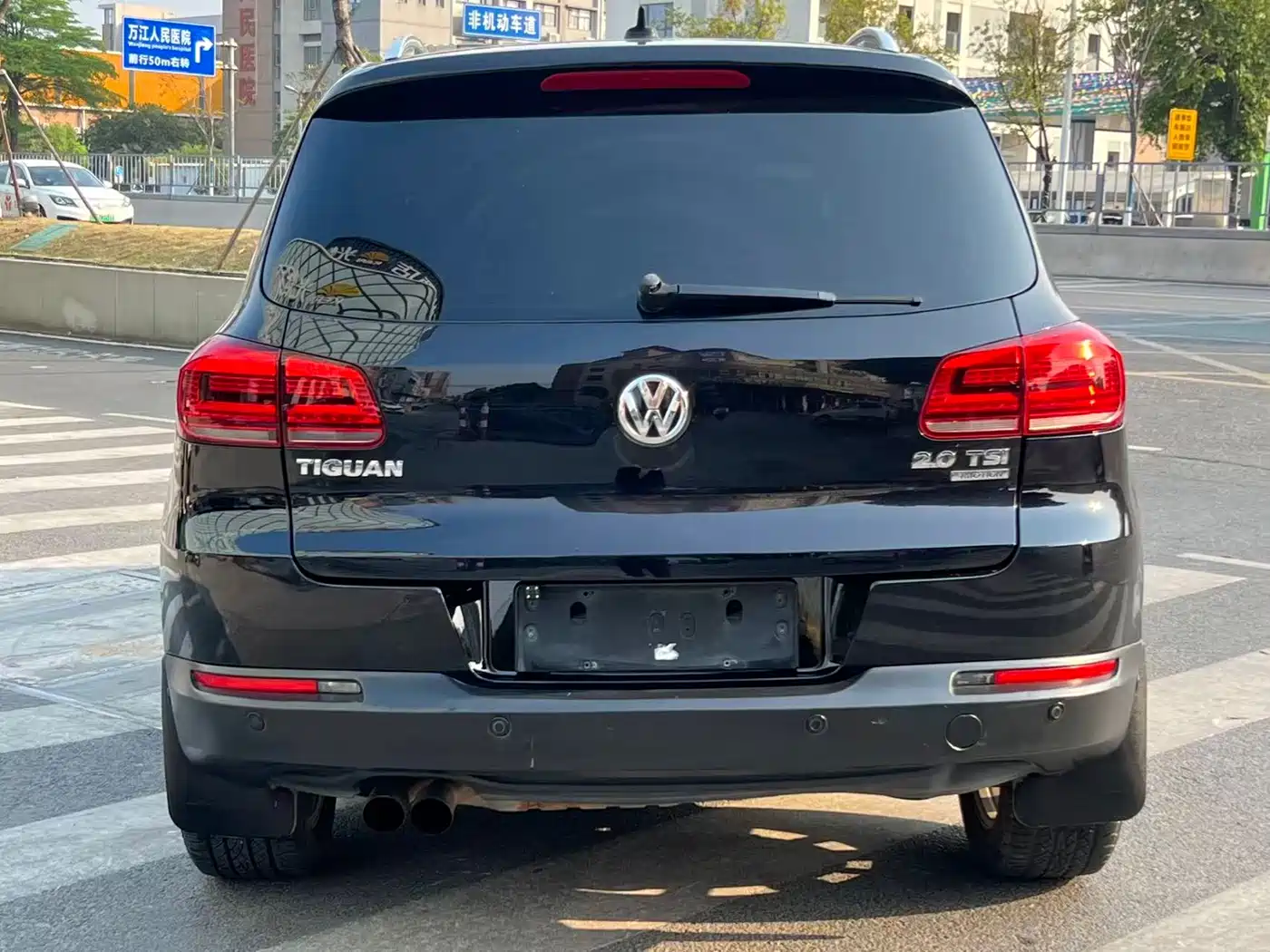 Volkswagen Tiguan 2012 2.0TSI Comfort фото 5