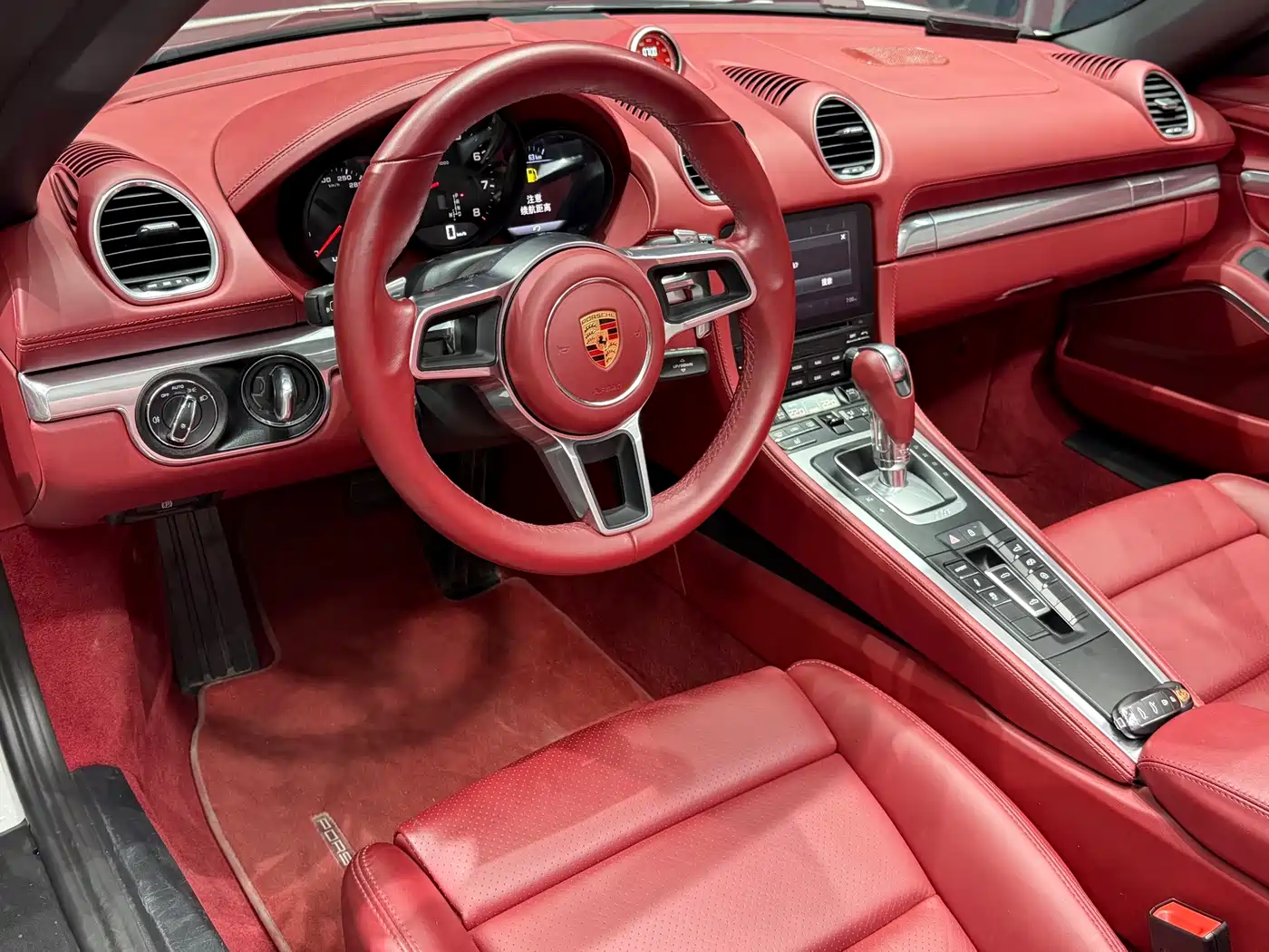 Porsche 718 2022 Boxster 2.0T фото 5
