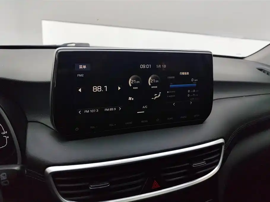 Hyundai Tucson 2019 280TGDi Dual-clutch 2WD Fashion Edition China VI фото 13