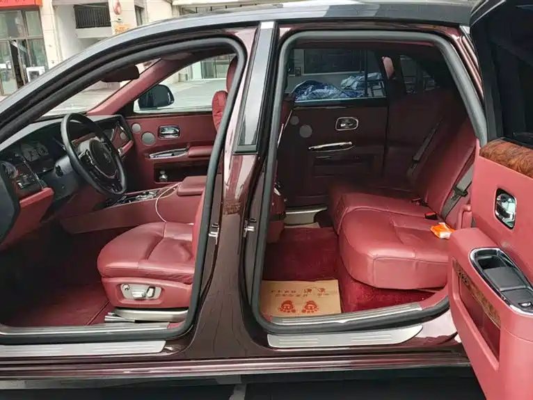 Rolls-Royce Ghost 2012 2010 Model 6.6T Standard