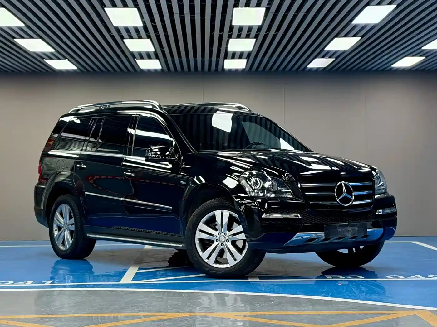 Mercedes-Benz GL-Class 2011 GL 450 Prestige Grand Edition фото 3