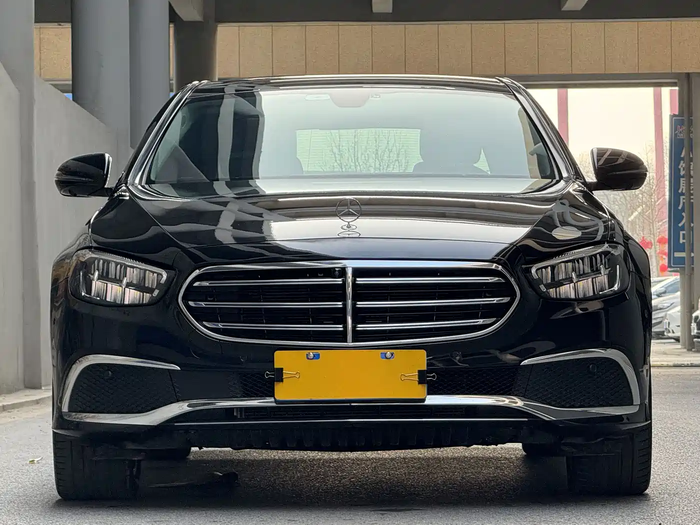 MERCEDES-BENZ E CLASS