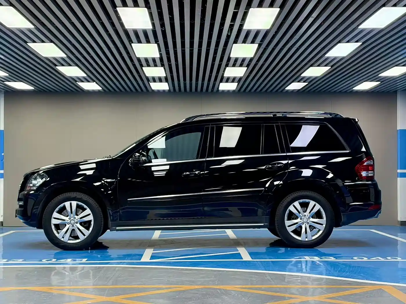 Mercedes-Benz GL-Class 2011 GL 450 Prestige Grand Edition фото 7