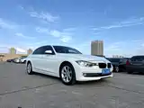 Photo 3 - BMW 3 Series