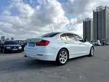 Photo 18 - BMW 3 Series