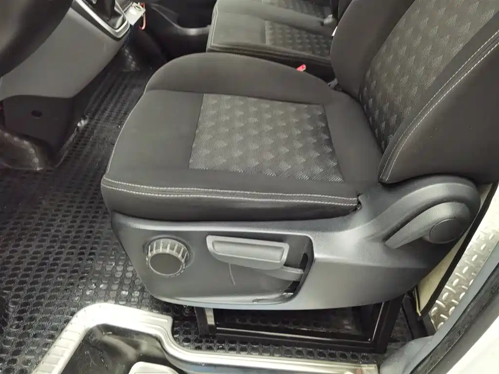 SAIC MAXUS XINTU V80