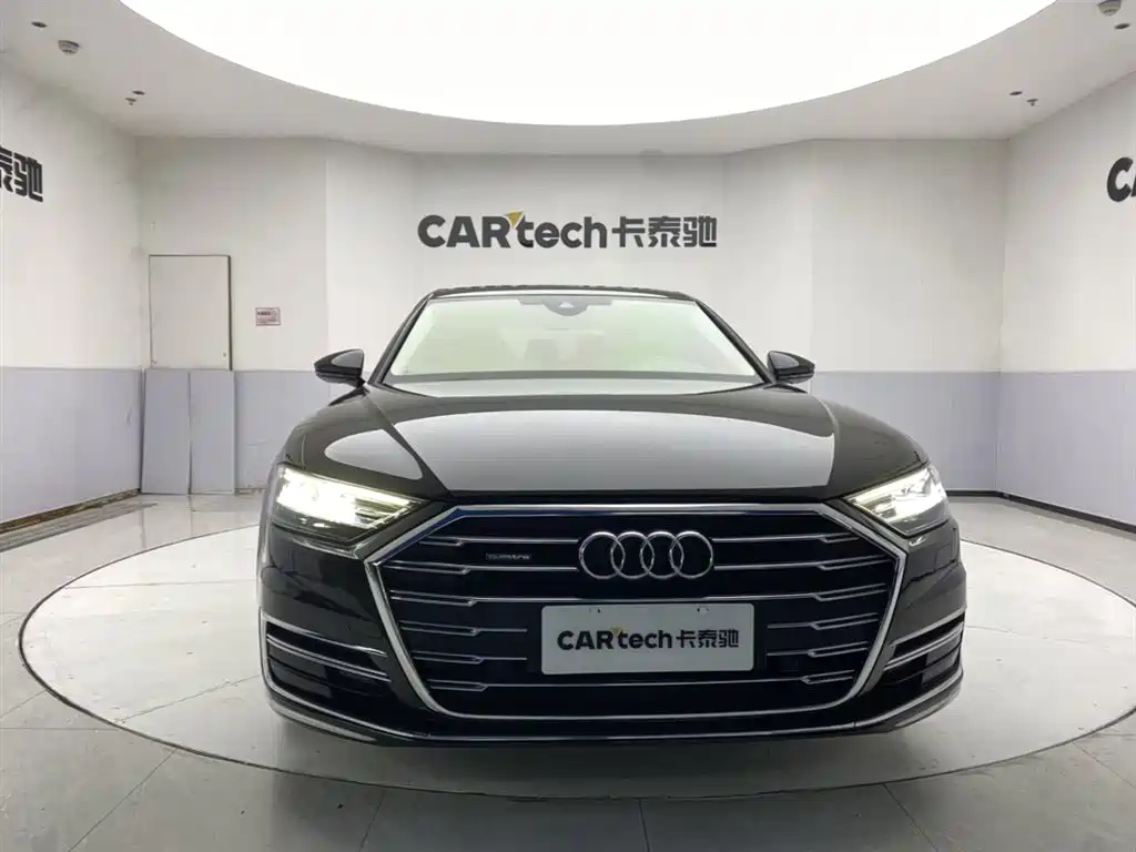 Audi A8 2022 A8L 50 TFSI quattro Comfort Collector's Edition фото 3