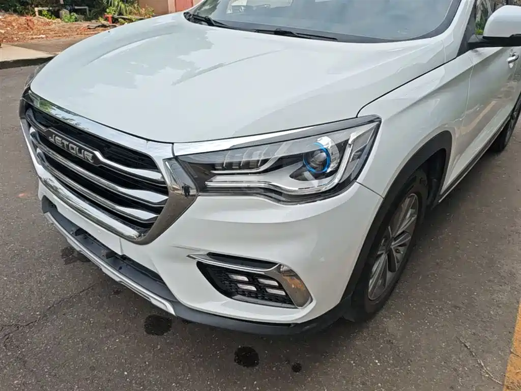 Jetour X90 2019 2019 1.5T Auto Comfort 6-seater China V