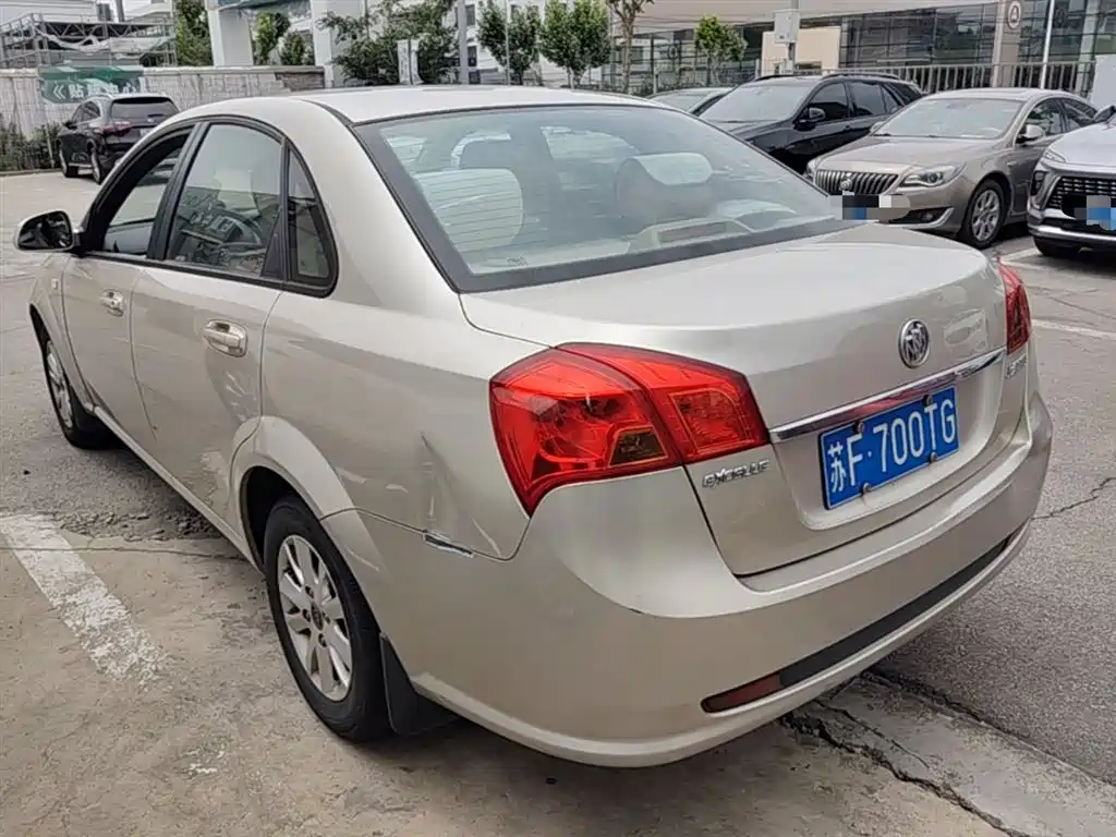 Buick Excelle 2013 1.5L Automatic Classic фото 9