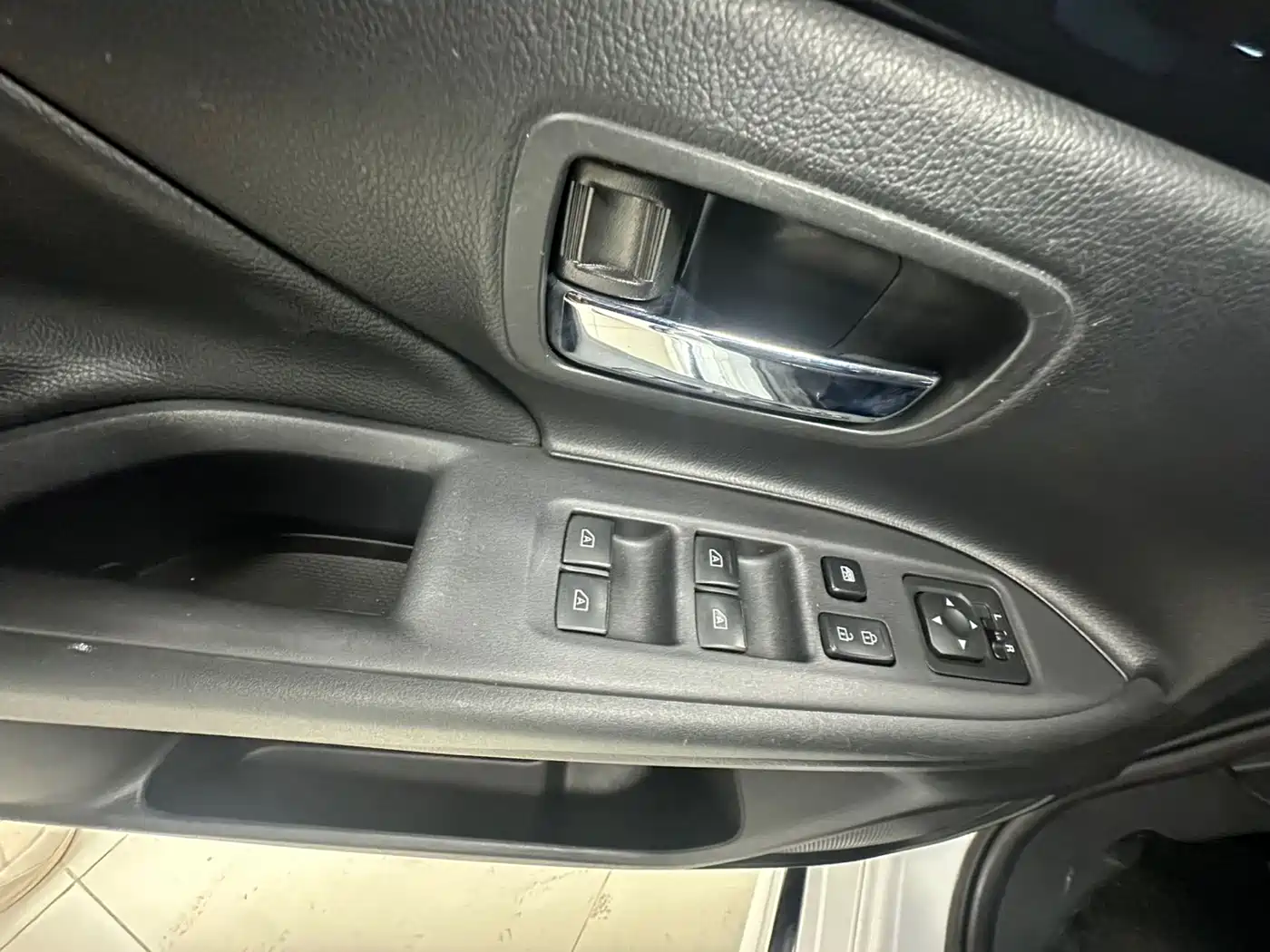 Mitsubishi Outlander 2021 2.0L 2WD Smooth Ride Version 5-Seater фото 15