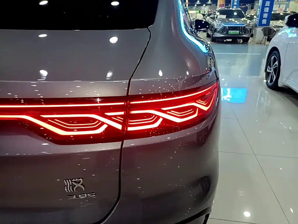 BYD Han 2022 EV Genesis Edition 610KM AWD Premium фото 8