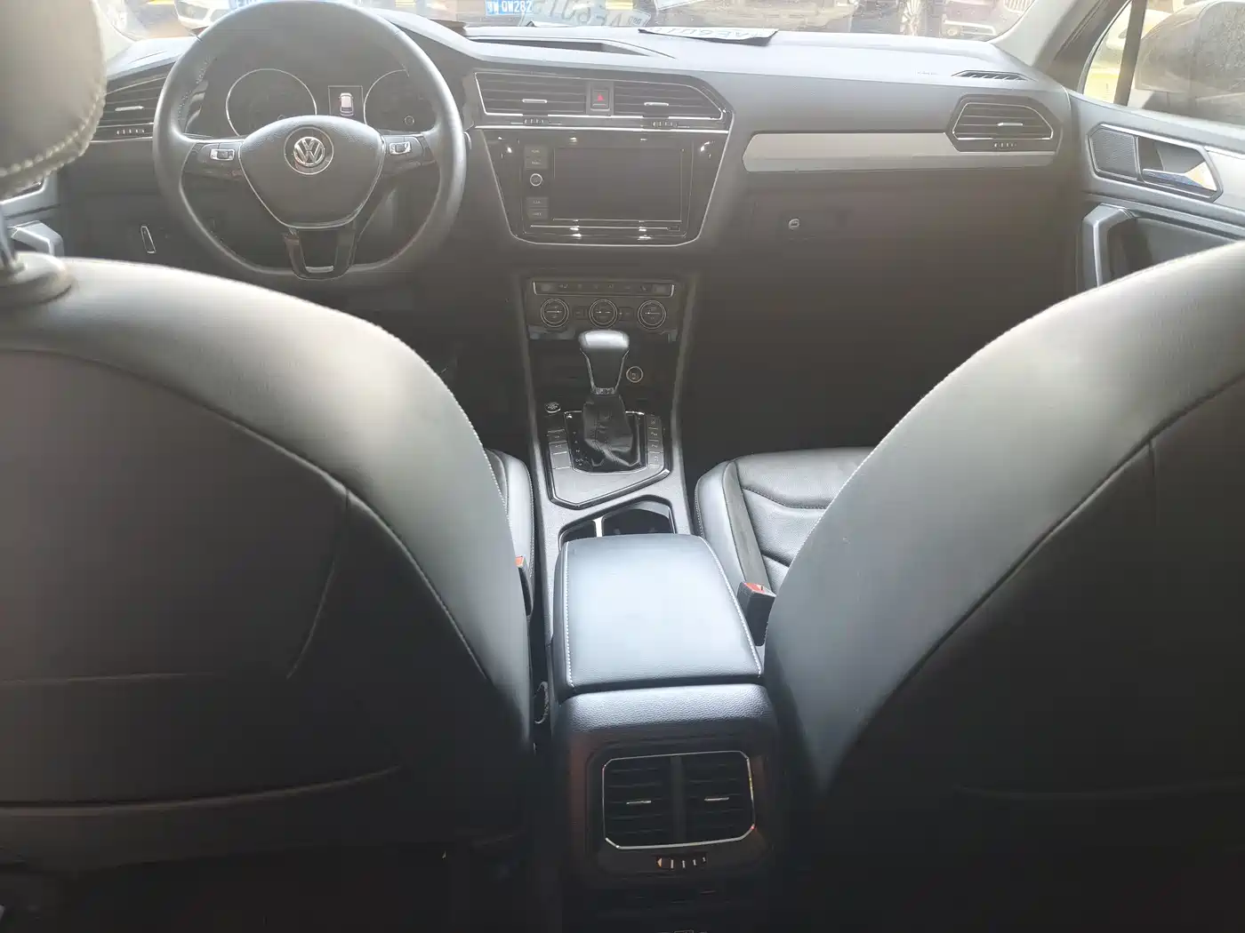Volkswagen Tiguan L 2019 330TSI Automatic 2WD Smart Luxury Edition China VI фото 13