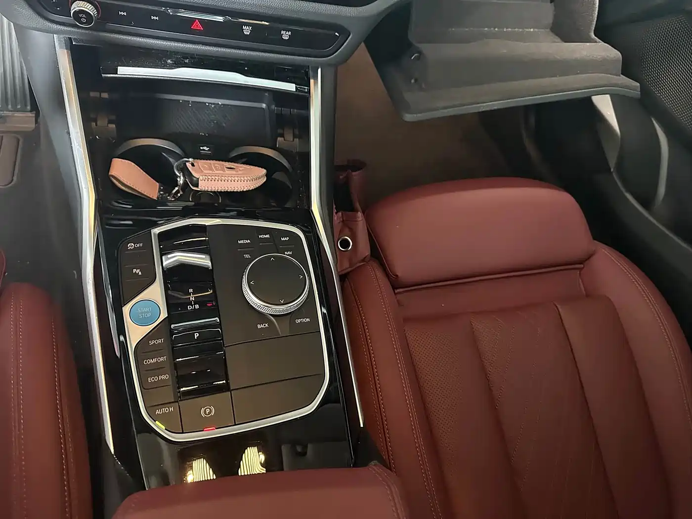 BMW i3 2024 eDrive 35 L фото 6