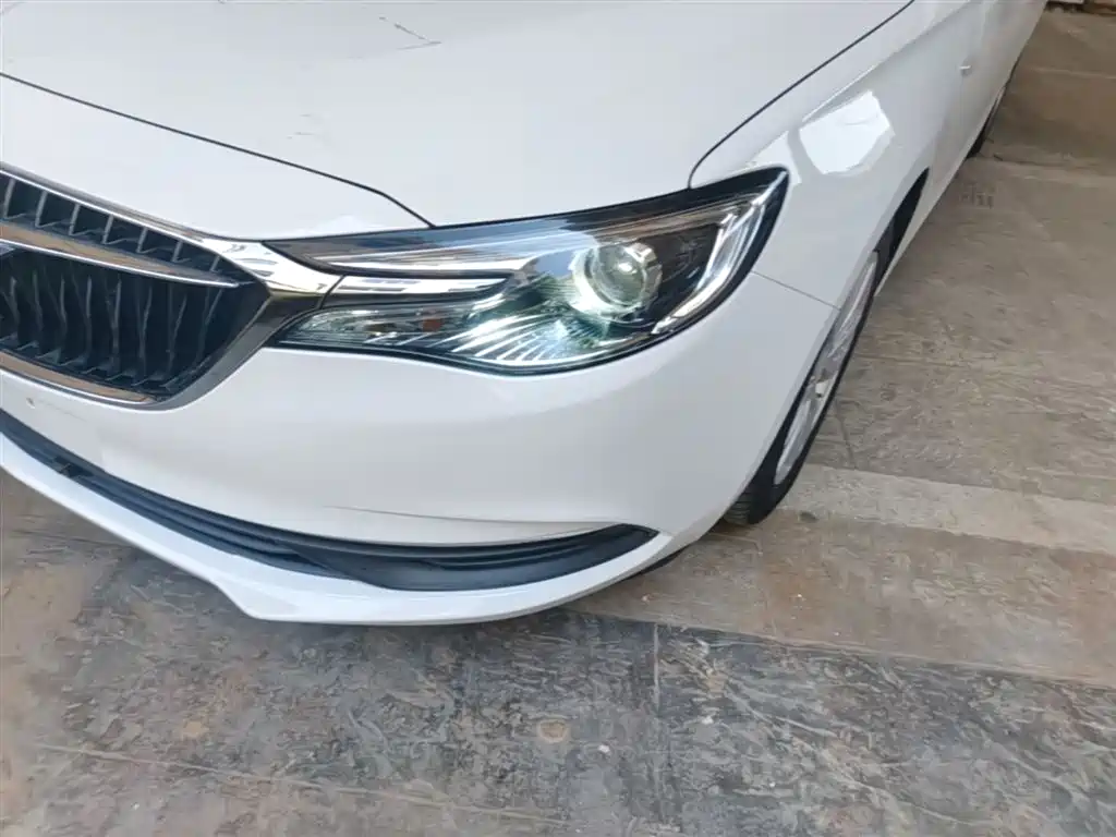 Buick Excelle 2021 Exemplar 1.5L Auto Progressive фото 24