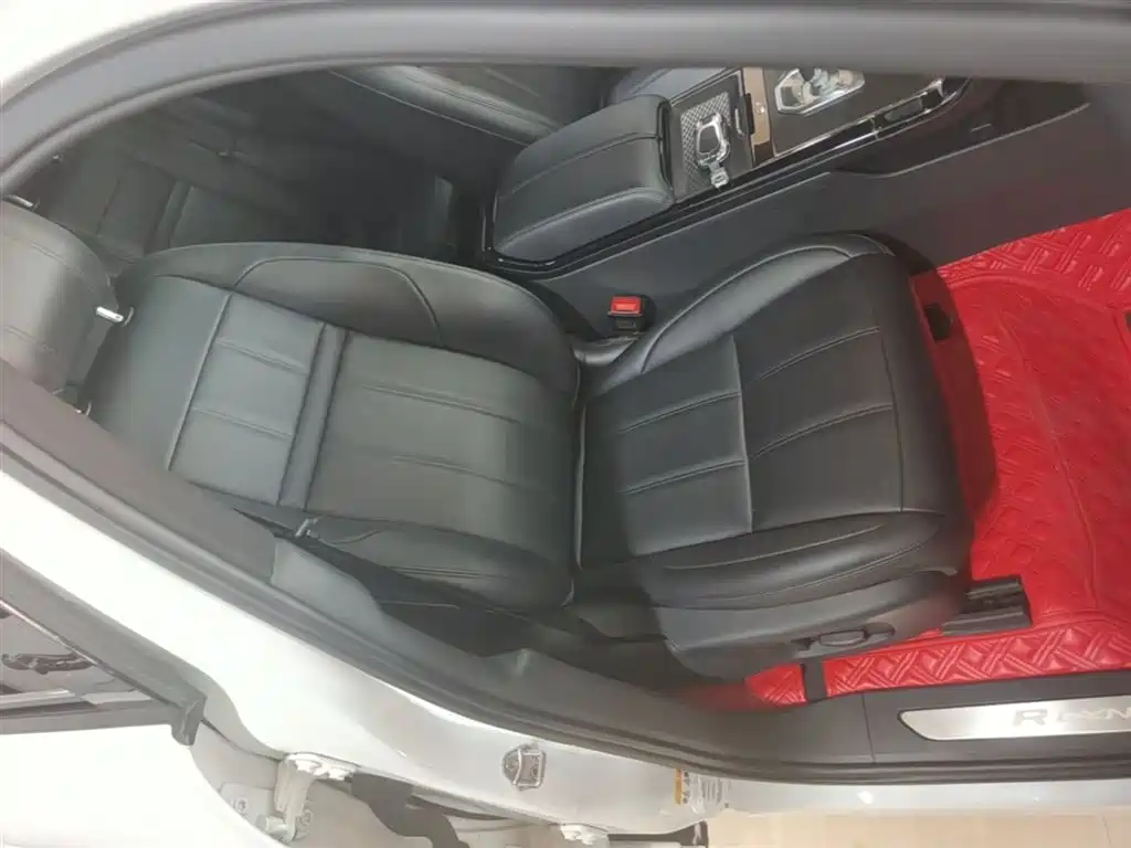 Land Rover Range Rover Evoque 2020 249PS R-DYNAMIC S Sport Edition фото 25