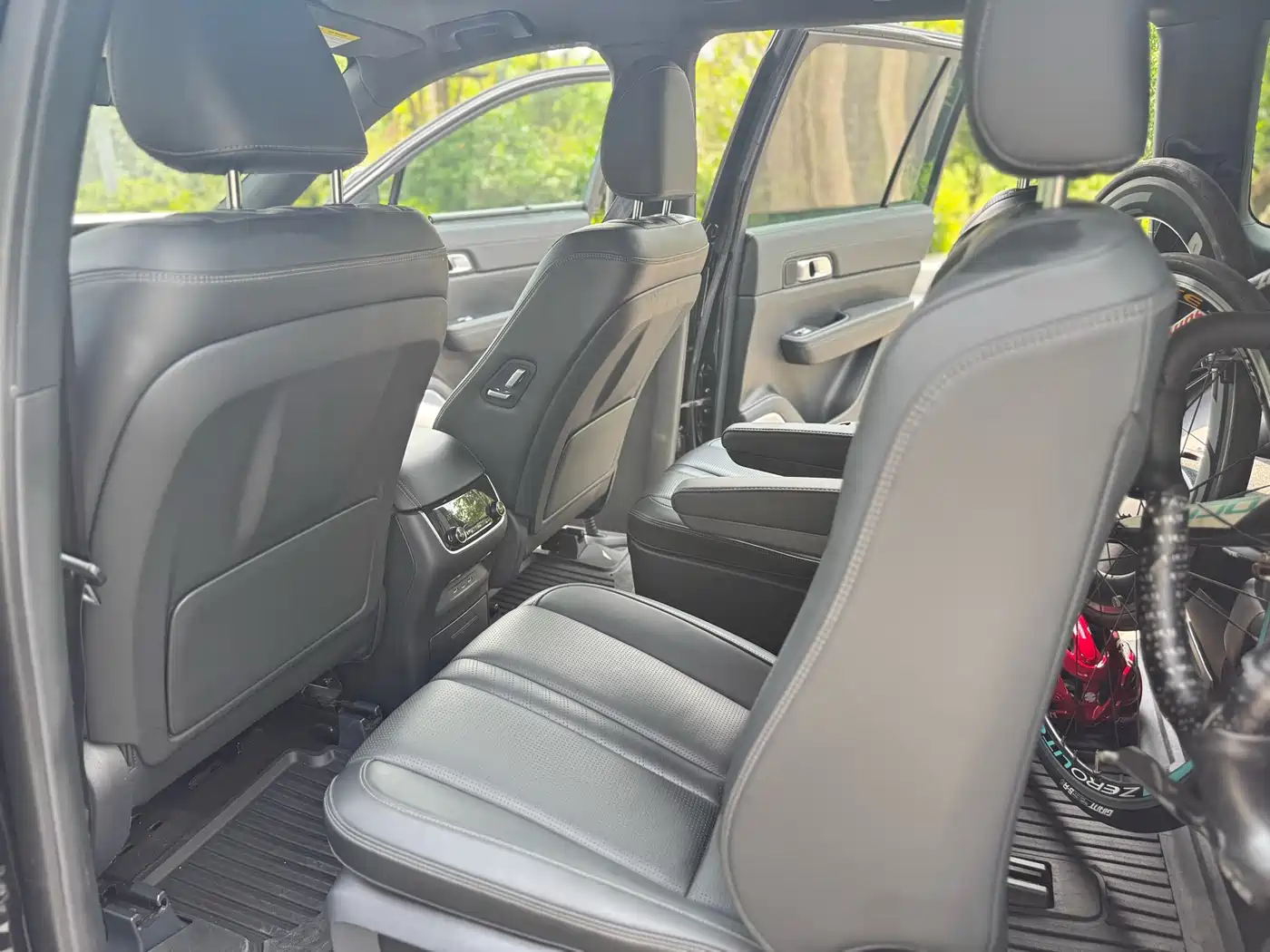 Li Auto Li ONE 2020 Extended Range 6-seater фото 9