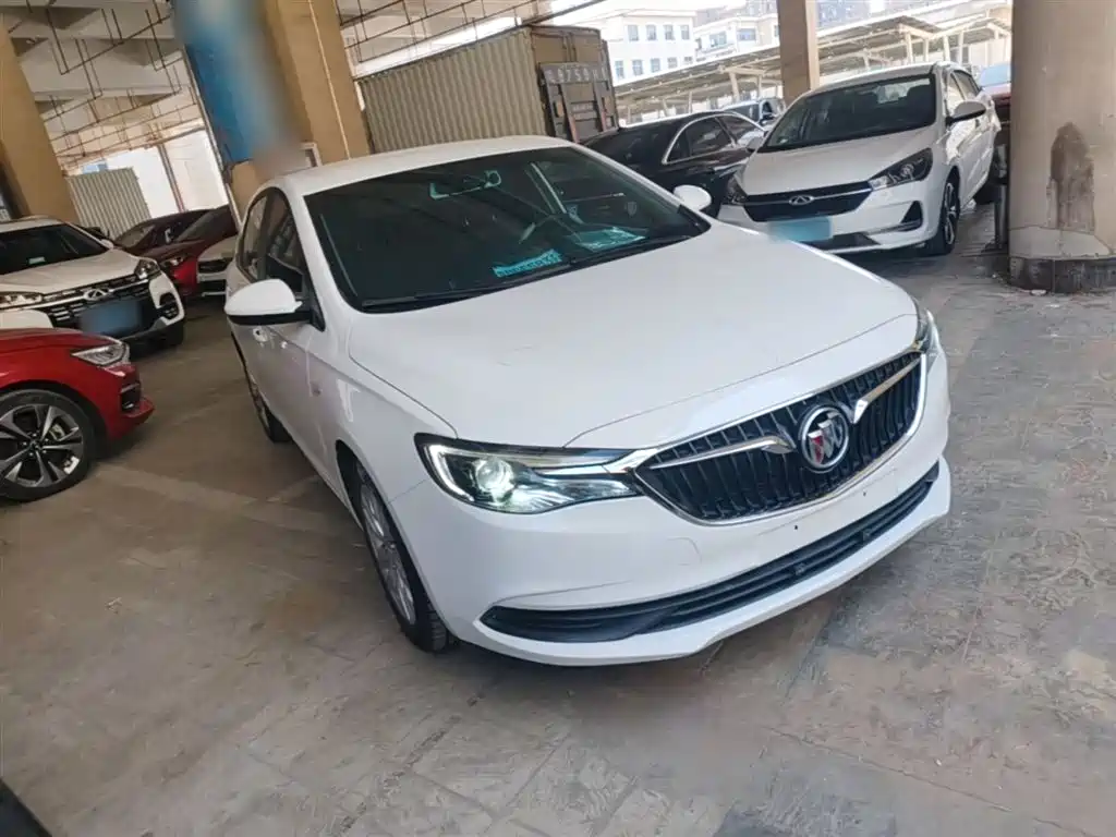 Buick Excelle 2021 Exemplar 1.5L Auto Progressive фото 4