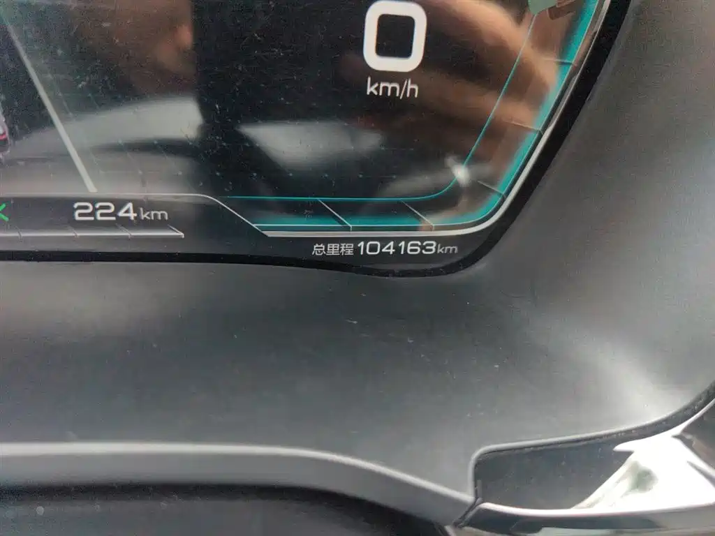 BYD Song PLUS PHEV 2021 EV Flagship фото 5