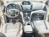 Photo 8 - Ford Kuga