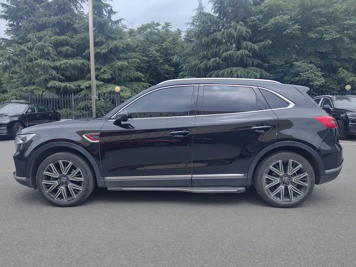 Hongqi HS5 2022 2.0T Smart Connect Flagship AWD Edition фото 10