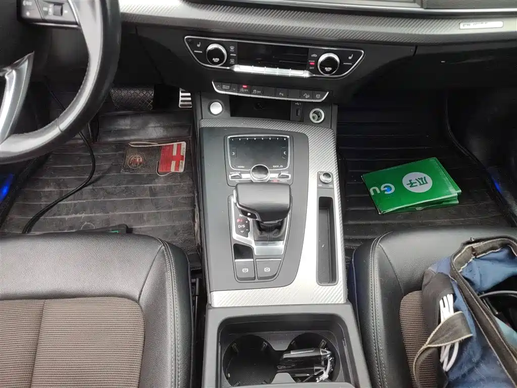 Audi Q5L 2018 45 TFSI Exclusive Fashion (China V) фото 6