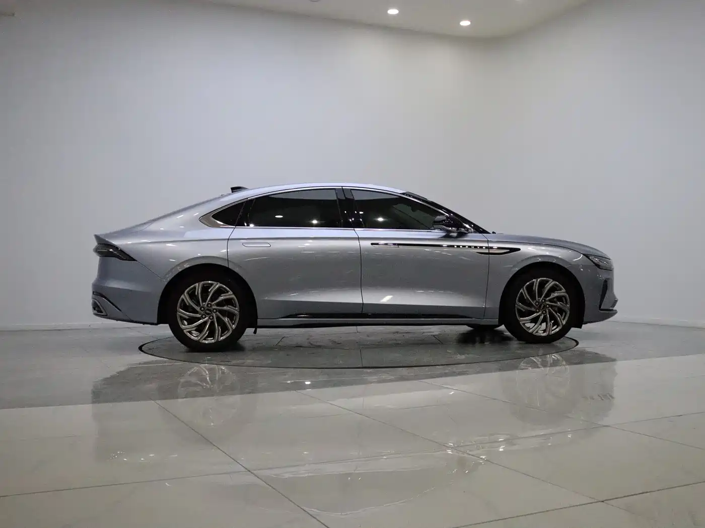 LINCOLN Z