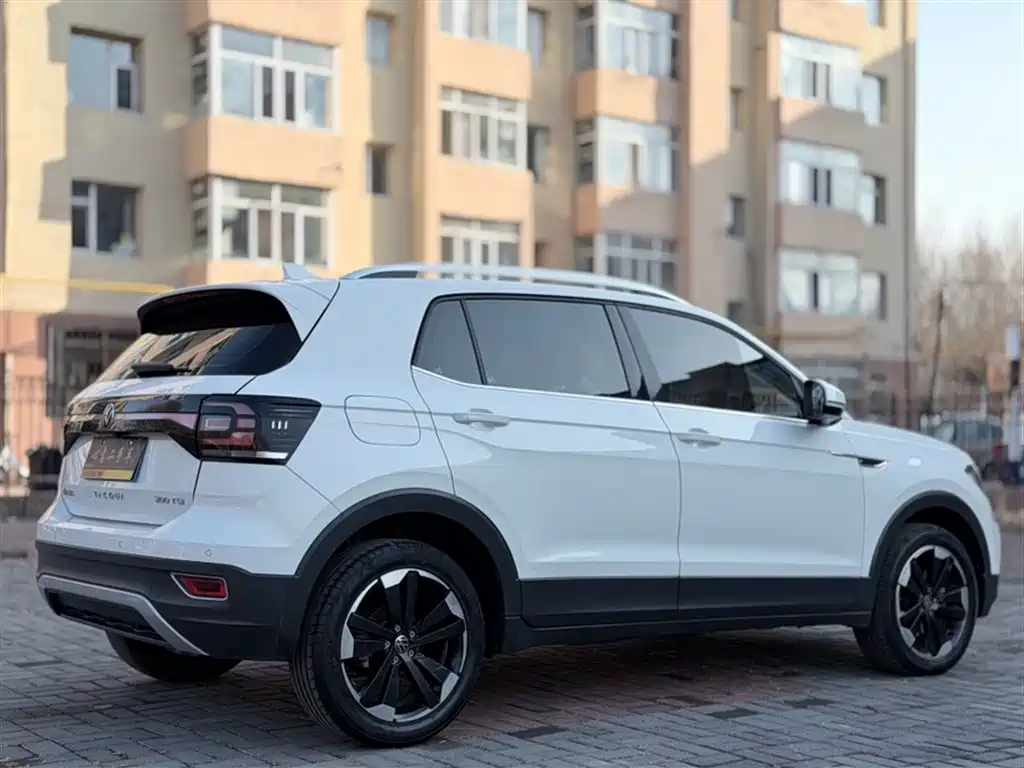 Volkswagen Tanying 2021 200TSI DSG Joy Smart Connect Edition фото 9