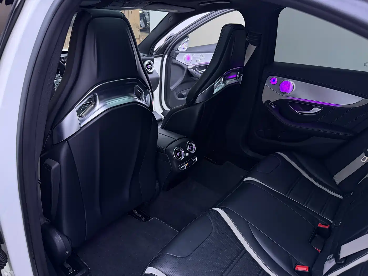 Mercedes-Benz C-Class AMG 2015 AMG C 63 S фото 9