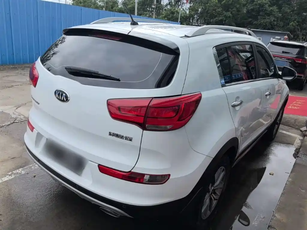 Kia Sportage 2016 2.0L Automatic 2WD GLS фото 7
