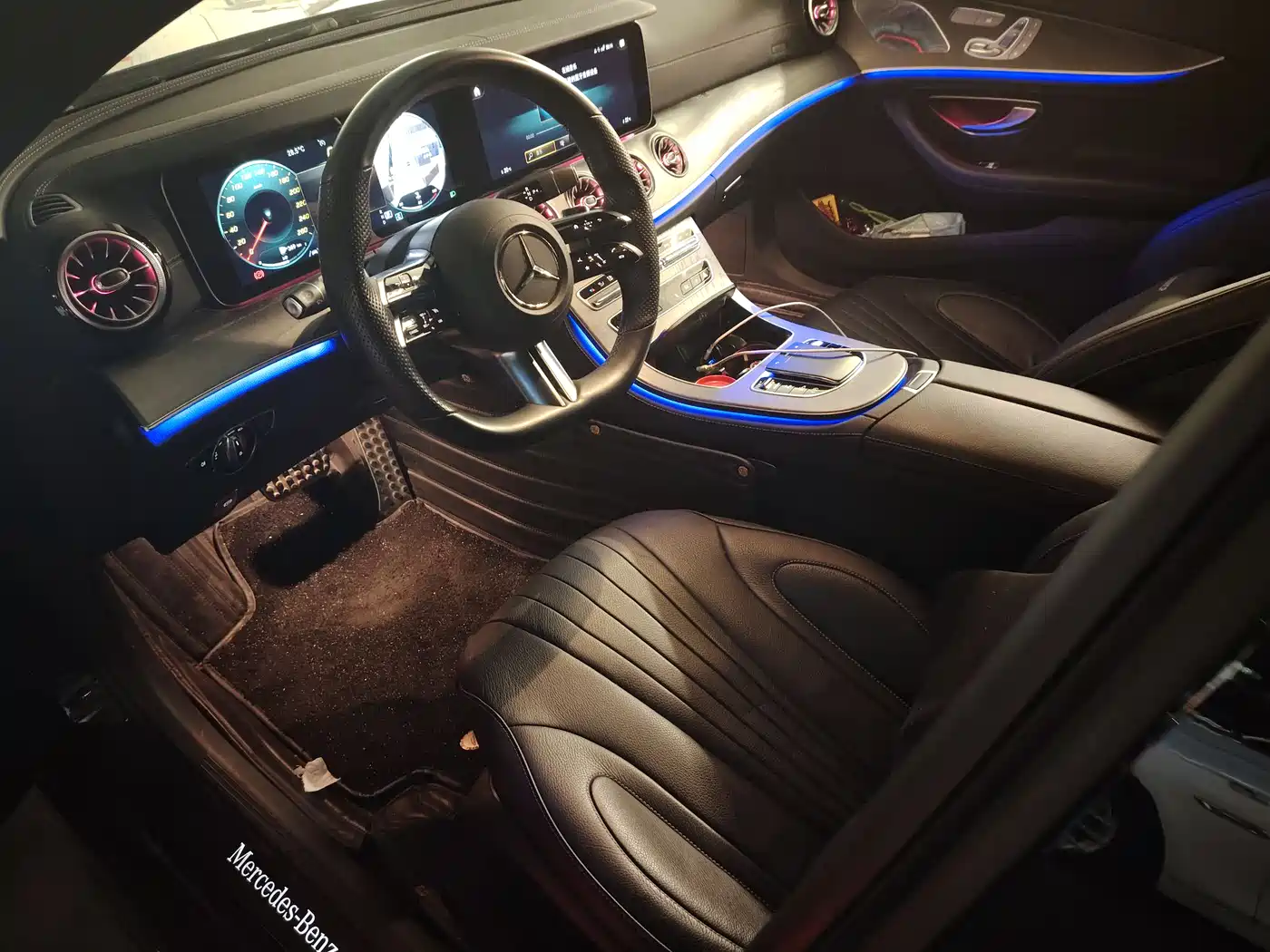 Mercedes-Benz CLS 2022 CLS 300 Luxury фото 5