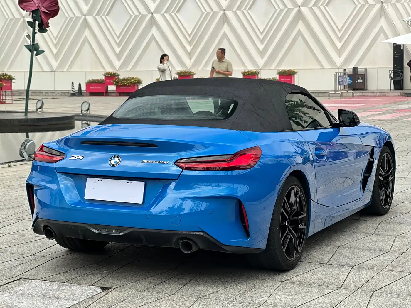 BMW Z4 2019 sDrive 25i M Sport Shadow Edition фото 6
