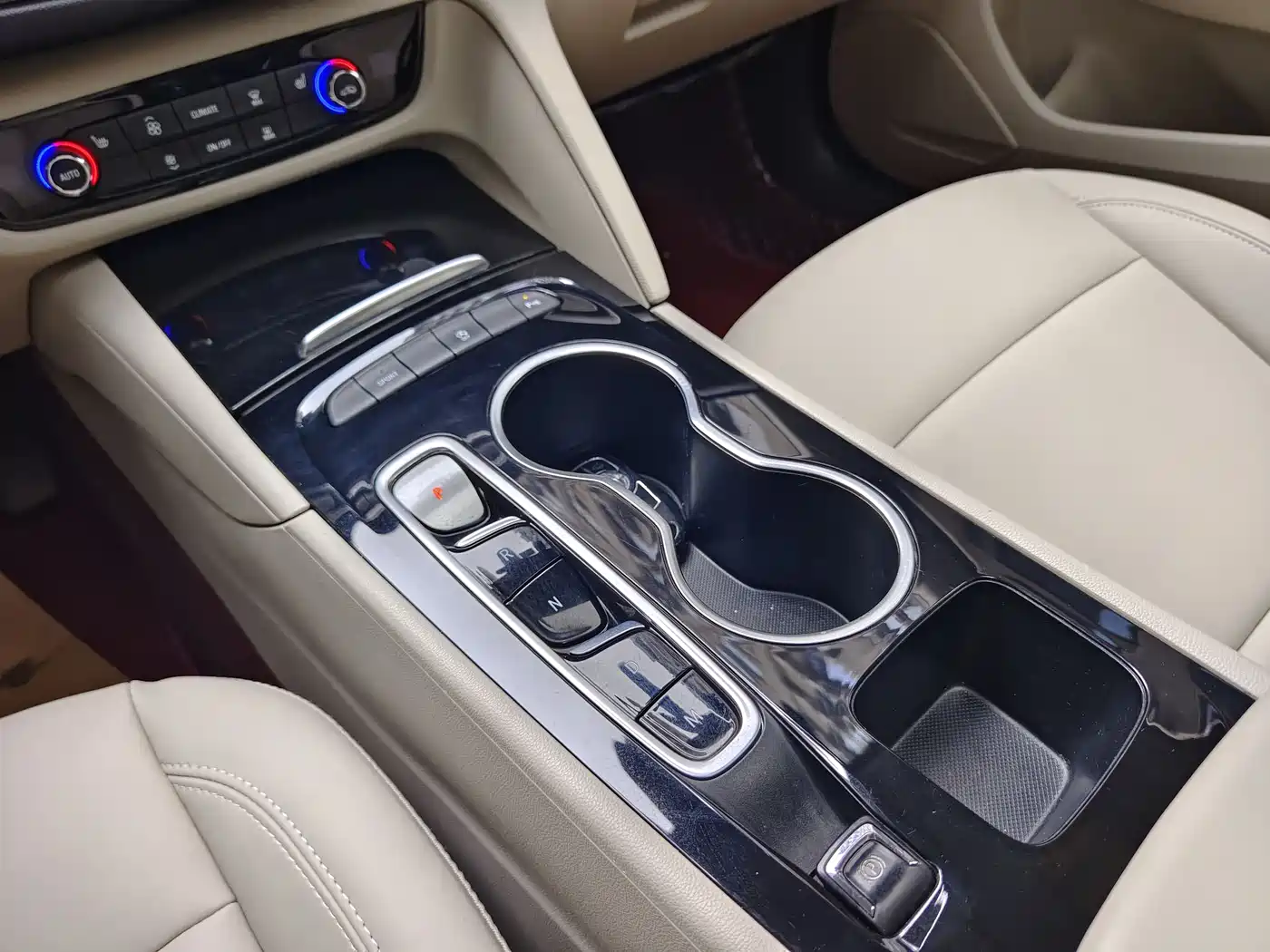 Buick Regal 2020 552T Elite фото 13