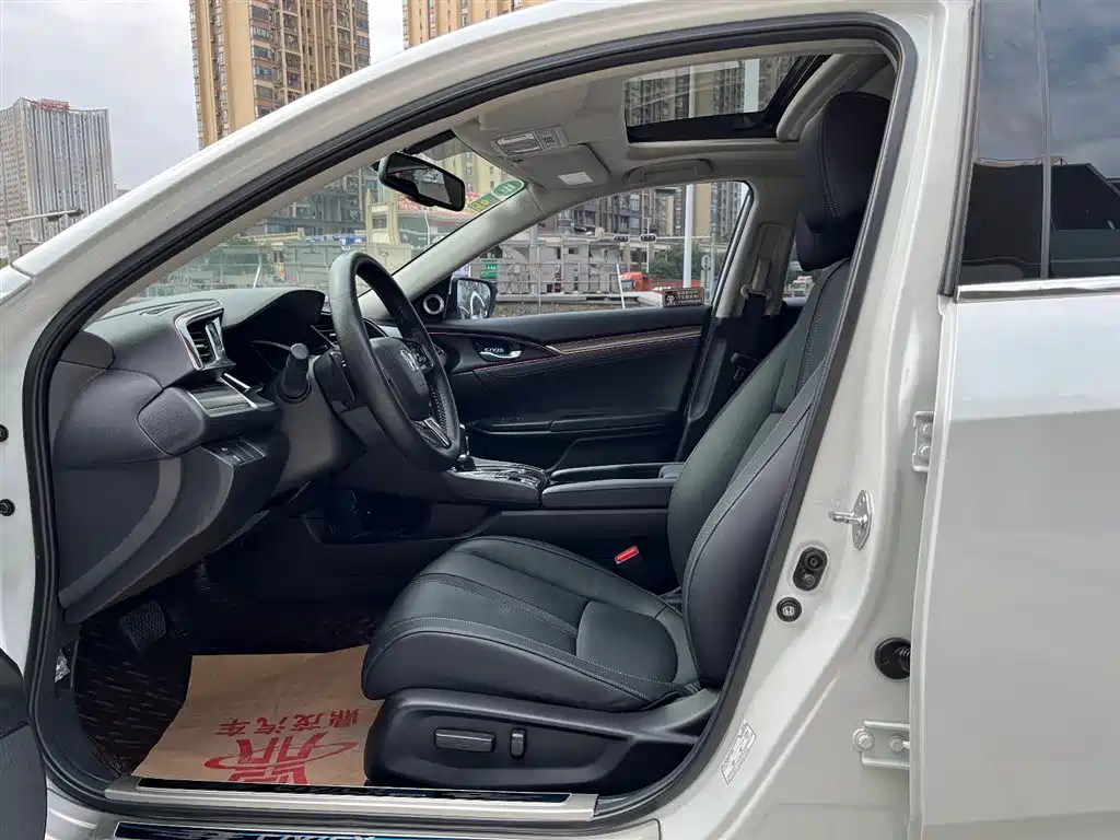 Honda Civic 2019 220TURBO CVT Jingqing Edition China V фото 10