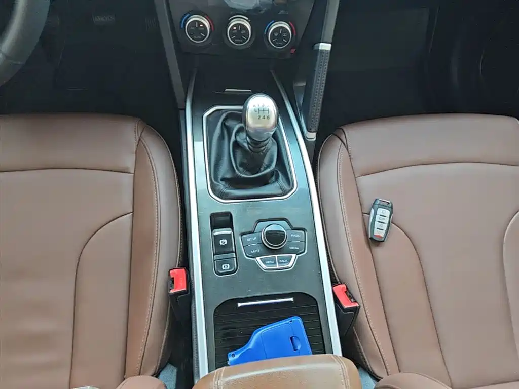 Haval H6 2018 Blue Label Sport 1.5T Manual 2WD Elite фото 14