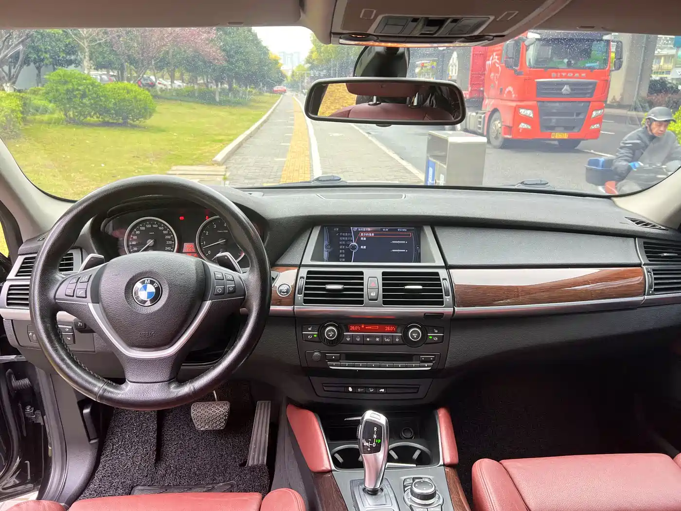 BMW X6 2012 xDrive35i фото 6