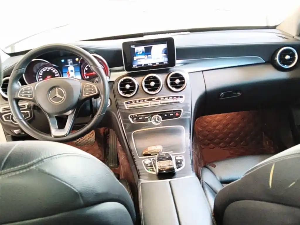 Mercedes-Benz C-Class 2018 C 200 L Sport Edition фото 10