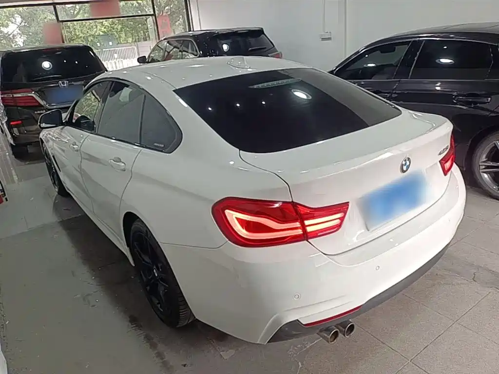 BMW 4 Series 2017 425i Gran Coupe Leading M Sport Package фото 5