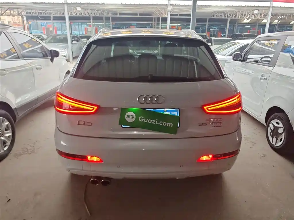 Audi Q3 2015 35 TFSI quattro Technology фото 6