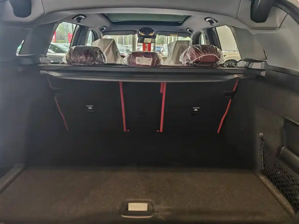 BMW X3 2026 xDrive30L Leading Trim M Sport Shadowline Package фото 15