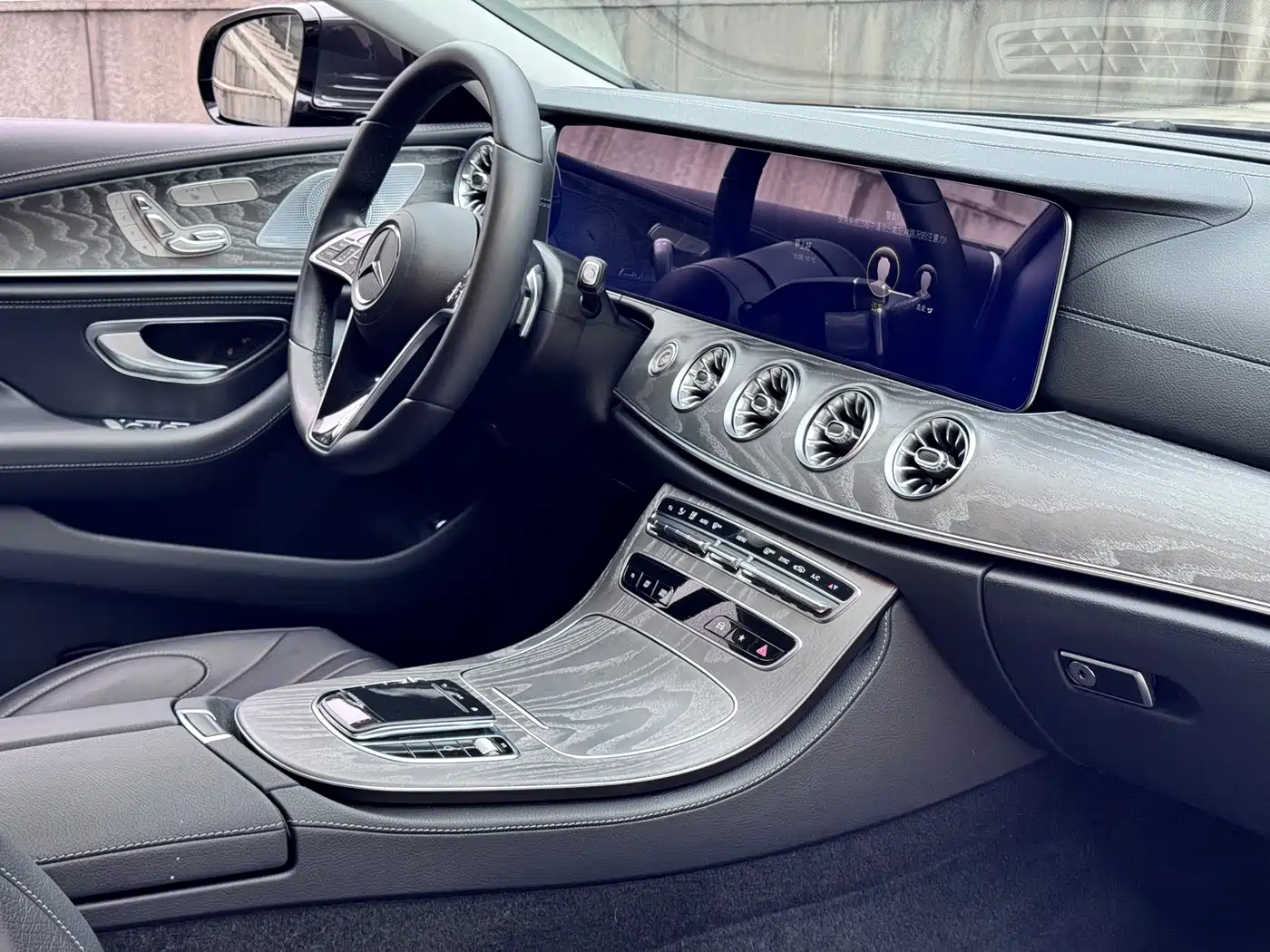 Mercedes-Benz CLS 2022 CLS 300 Dynamic фото 13