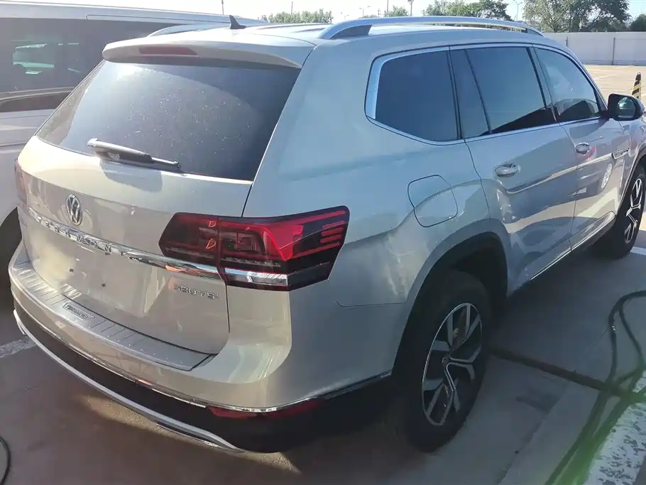 Volkswagen Teramont 2017 380TSI 4WD Luxury Edition фото 3