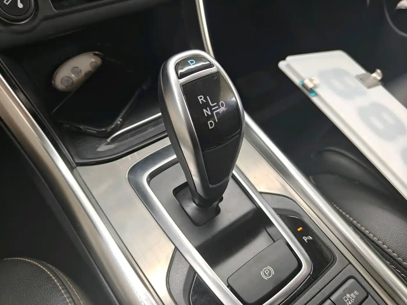 BYD Song New Energy 2017 Song DM 1.5TID Full-time 4WD Luxury фото 23